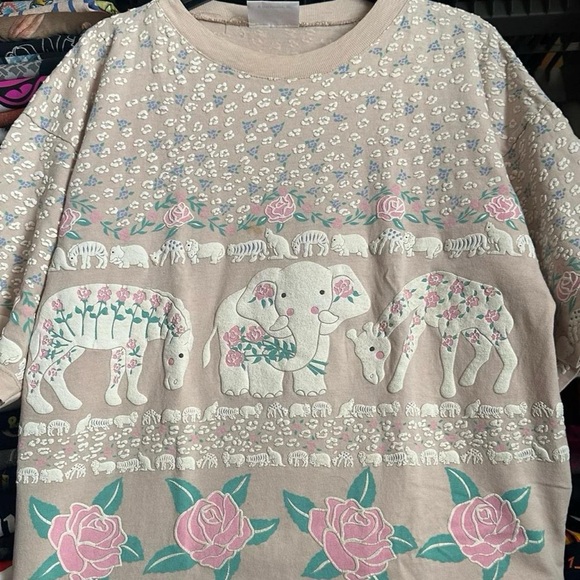 Vintage 1990s Girrafe Elephant Print Shirt - Pink and Cream L - Picture 2 of 6